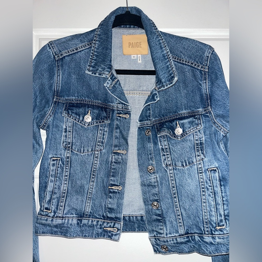 PAIGE Women's Classic Blue Jean Jacket
